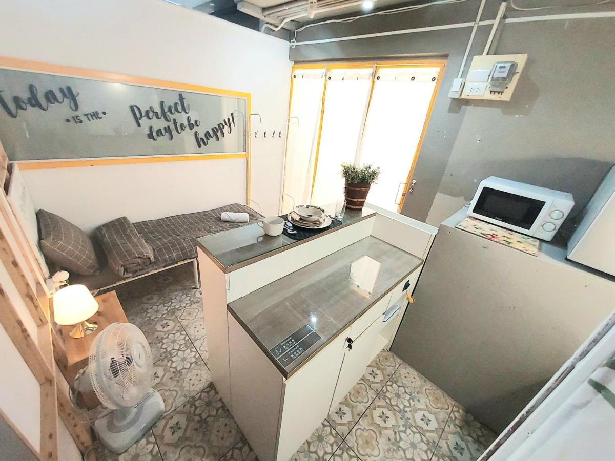 Mee Tang Nang Non Hotel Phuket Kültér fotó
