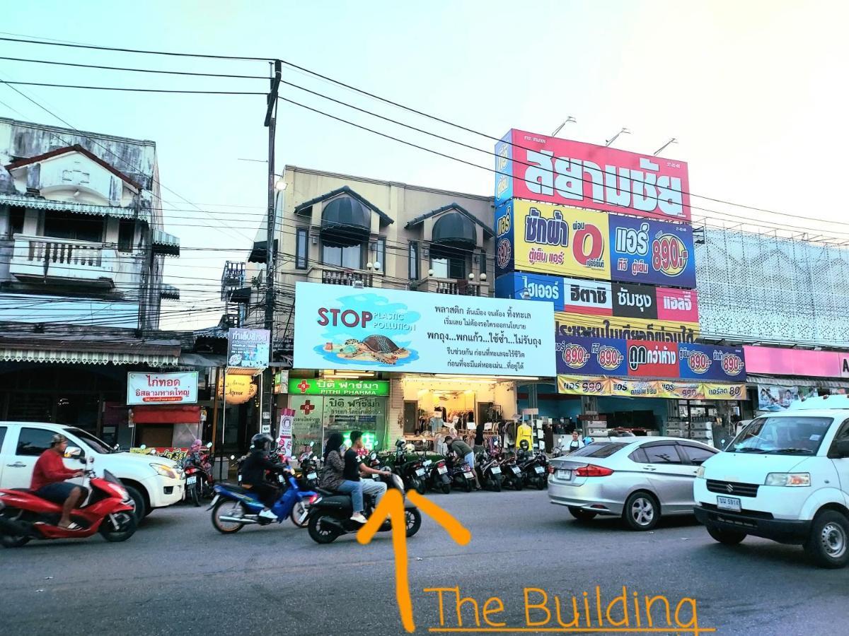 Mee Tang Nang Non Hotel Phuket Kültér fotó